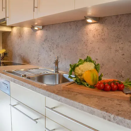 Daire Wechner-3 By Interhome